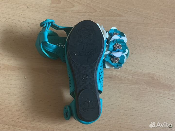 Туфли для девочки