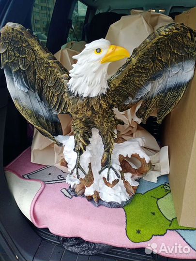 Продавец сувениров