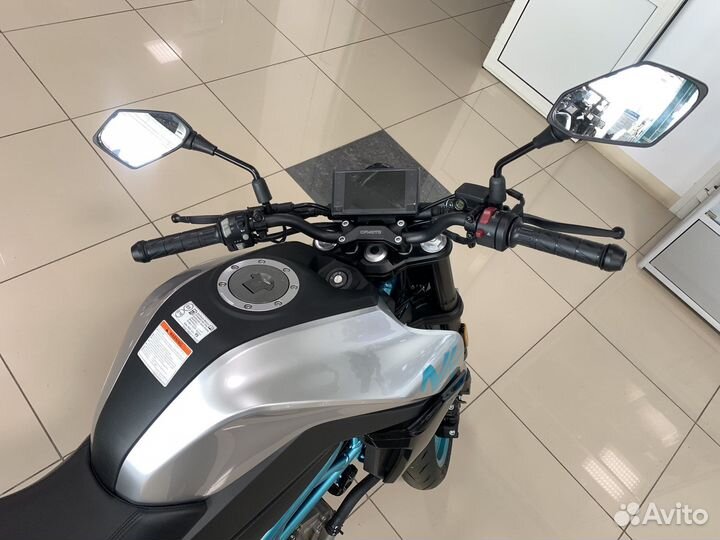 Мотоцикл cfmoto 250 NK (ABS)