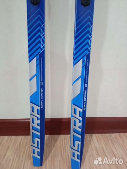 Лыжи беговые юниорские