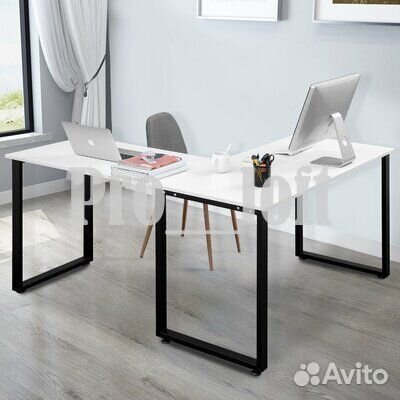 Угловой письменный стол лофт