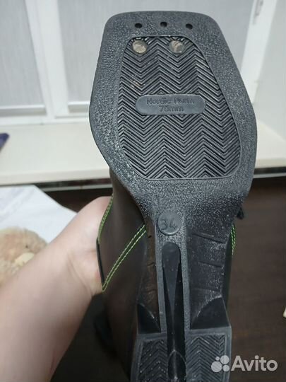 Лыжные ботинки