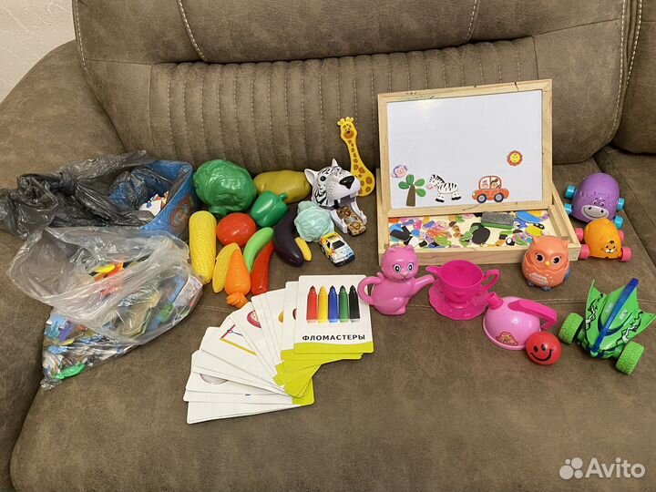 Игрушки пакетом