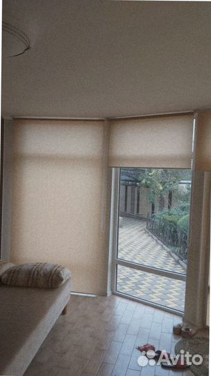 Жалюзи и рулонные шторы зебра блэкаут