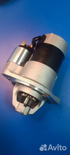 Стартер Komatsu PC 30uu-3