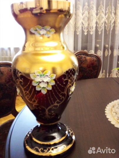 Ваза настоящая Богемия из Чехии новая 90-г