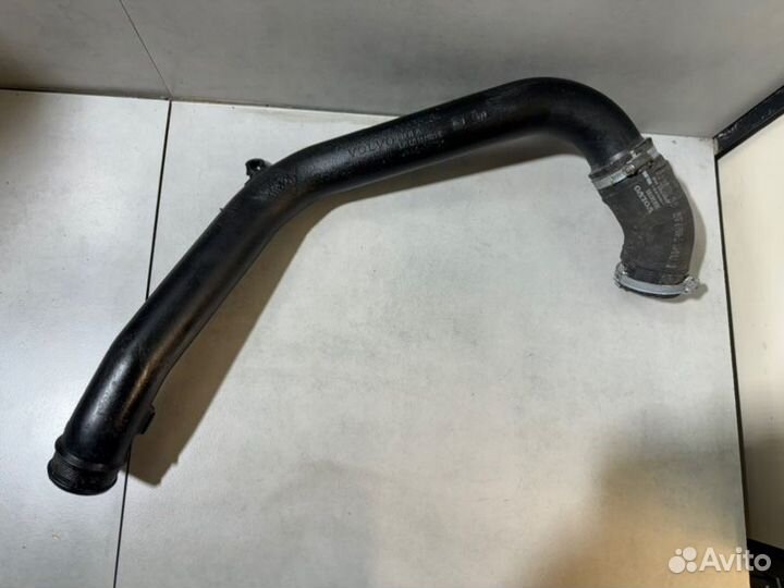 Патрубок интеркулера Volvo S80 B5254T6