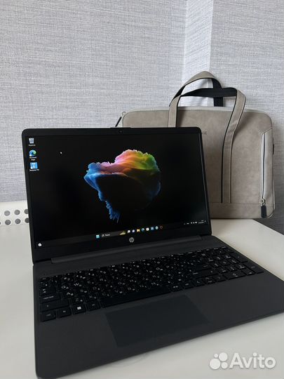 Ноутбук HP 15.6