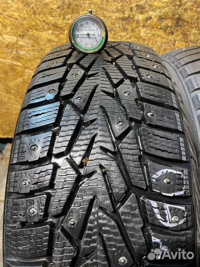 Nokian Tyres Hakkapeliitta 7 205/65 R15