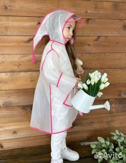 Новый дождевик на девочку L-6-7 лет