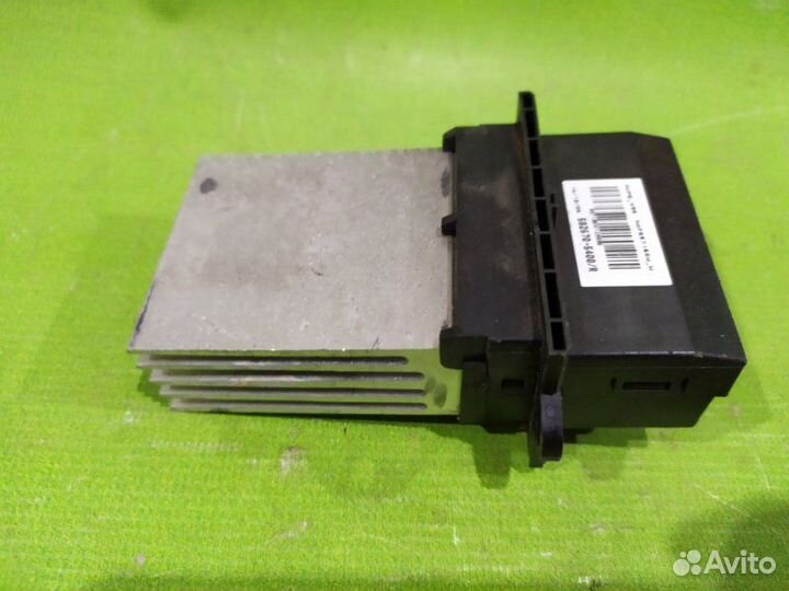 Резистор отопителя Nissan Tiida C11 1.6