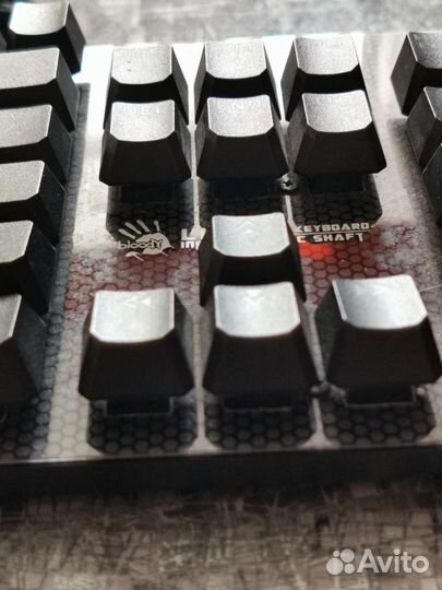 Игровая механическая клавиатура