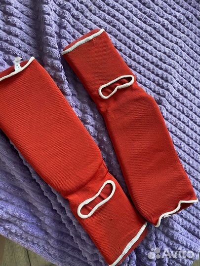 Щитки защита голеностопа