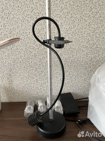 Устройство для выравнивания низа Prym