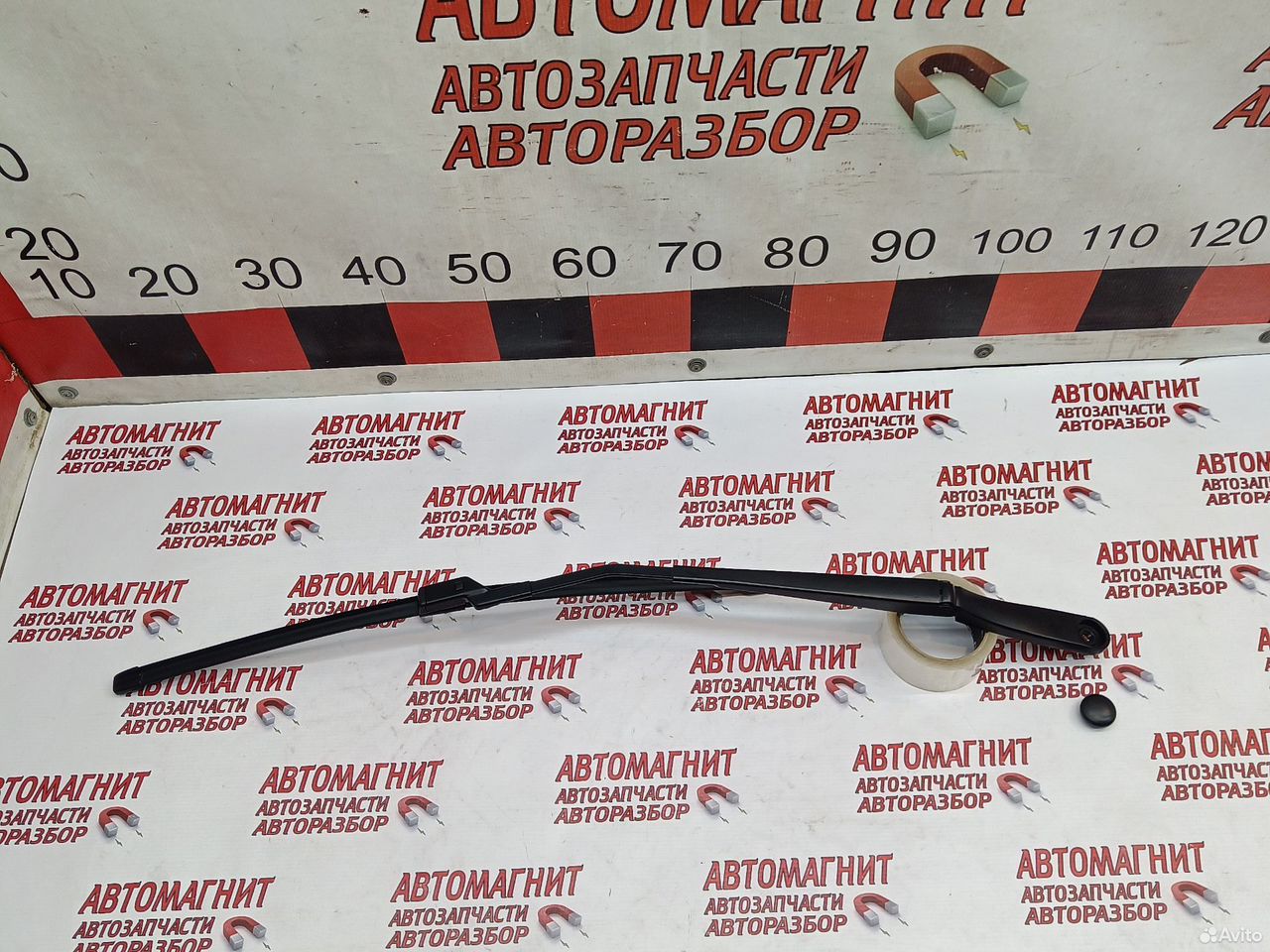 Поводок стеклоочистителя дворника Lixiang L7