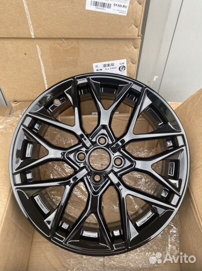R16 4/98 новые литые черный глянец