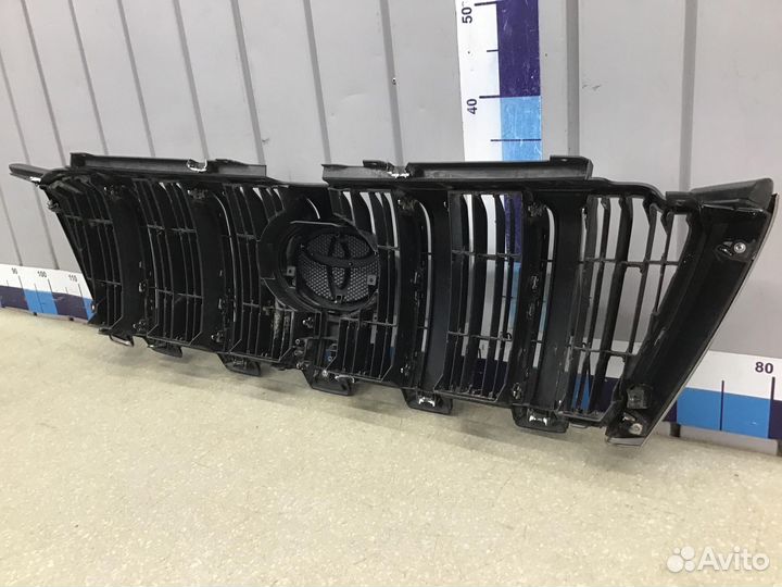 Решетка радиатора Toyota Land Cruiser (150) -Prado