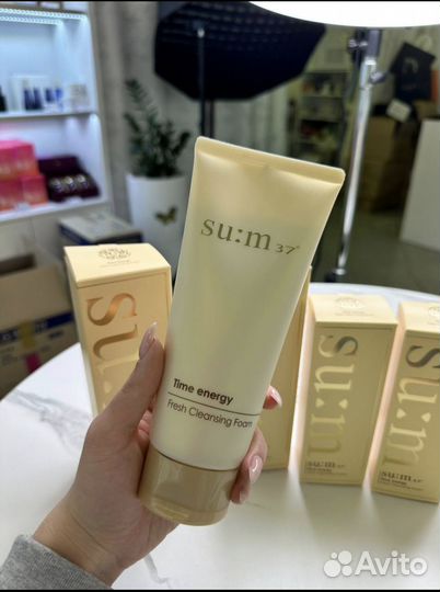 Гель-пенка для умывания SUM37 антивозрастная люкс
