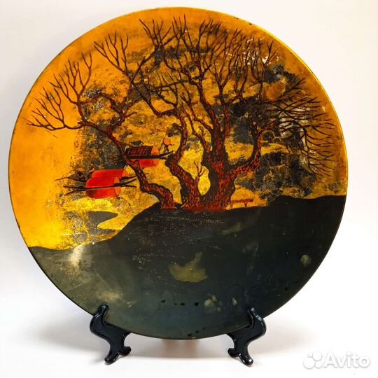 Тарелка Вьетнам 30 см,дерево 60 е годы