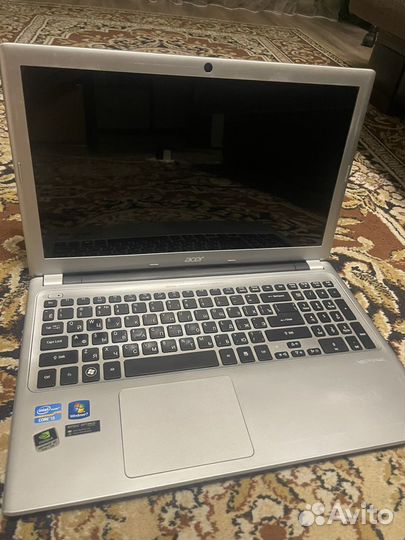 Acer aspire v5-571g