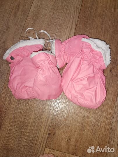 Зимний комбинезон для девочки