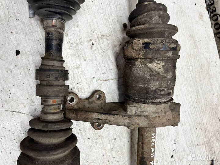 Привод левый Nissan Cefiro a33 Maxima АКПП