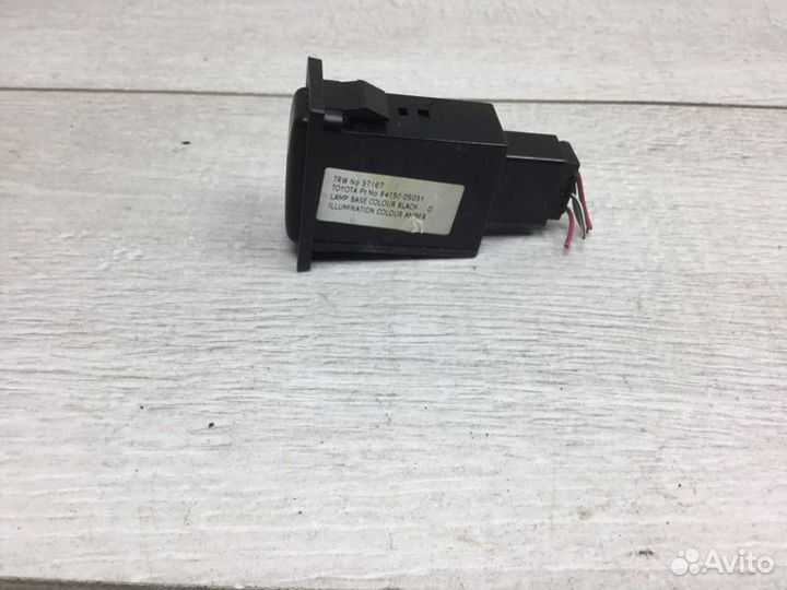 Переключатель дворников Toyota Avensis седан