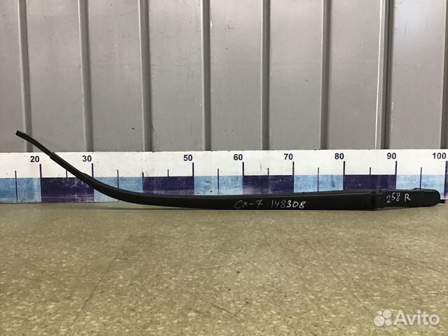 Поводок стеклоочистителя передний правый Mazda CX