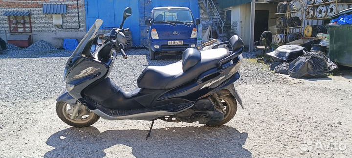 Продам максискутер Yamaha Majesty 125