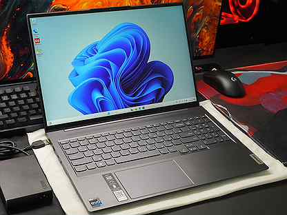 Ноутбук Lenovo Slim 7 16IAH7 i7-12700H 32GB 1TB