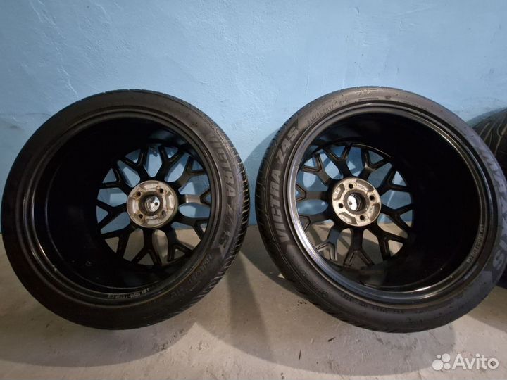 Maxxis MA-Z4S Victra 215/45 R17