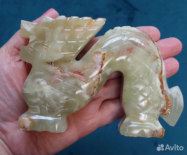 Сувениры из натурального камня Оникс