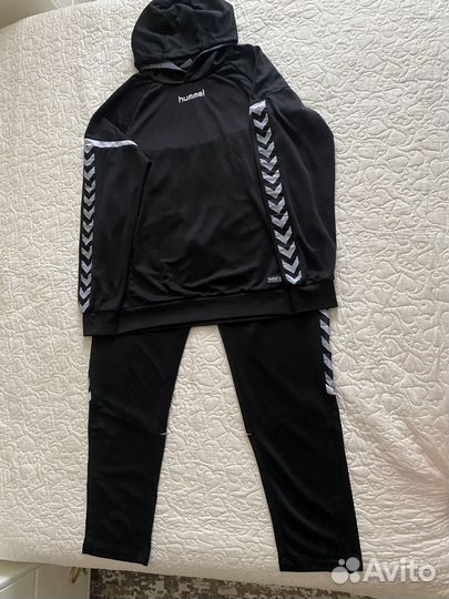 Спортивный костюм hummel