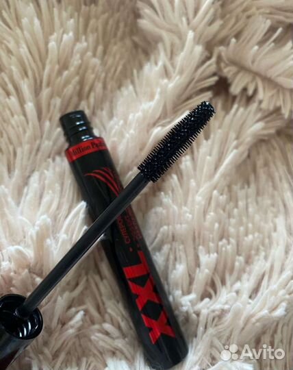 Тушь для ресниц новая