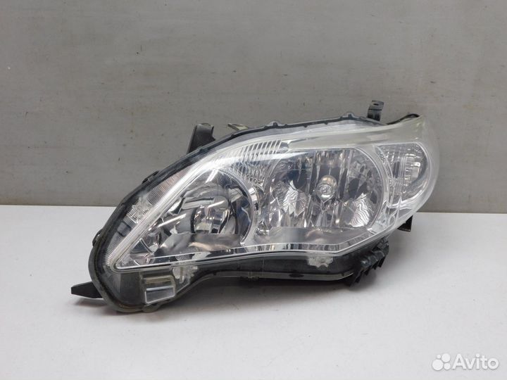 Фара левая Toyota Corolla