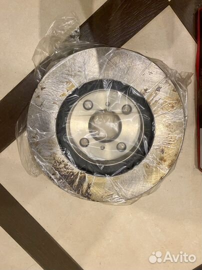 Тормозные диски Nipparts J3302148 новые