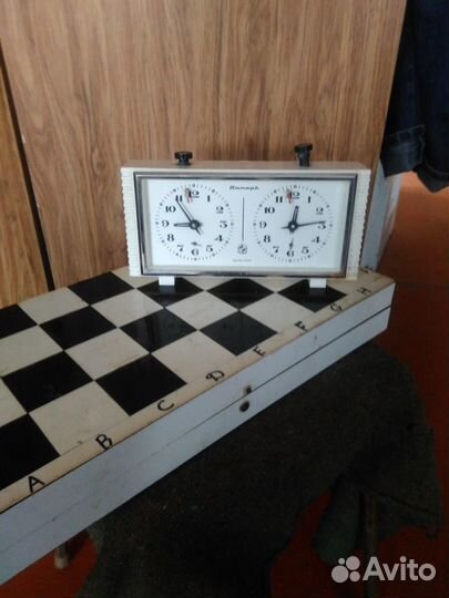 Продаю шахматные часы
