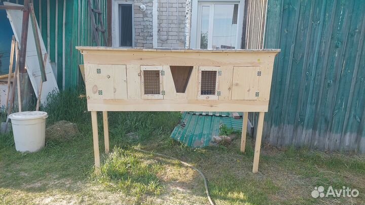 Маточник с двумя клетками