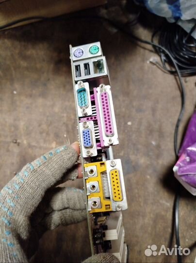 Материнская плата