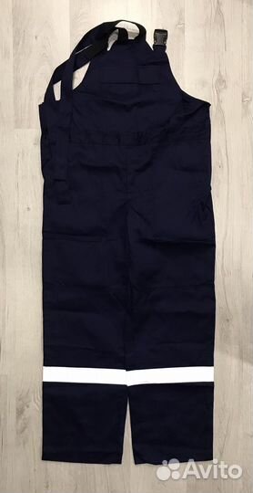 Полукомбинезон (новый)