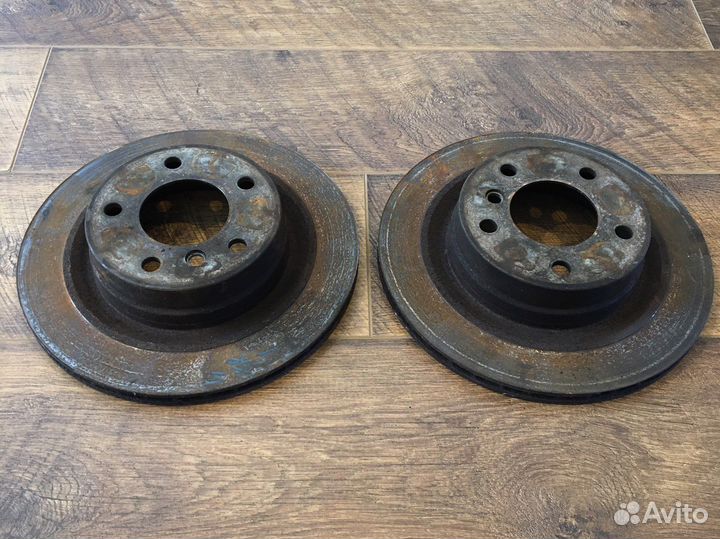 Диски тормозные задние BMW E87 (300мм)