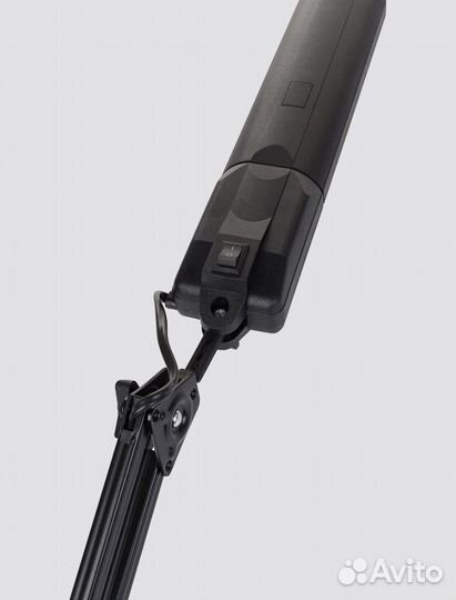 Лампа настольная для маникюра