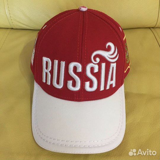 Кепки разные (листайте)