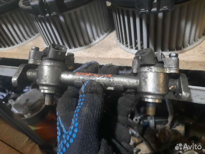 Форсунка топливная Subaru ej20 turbo