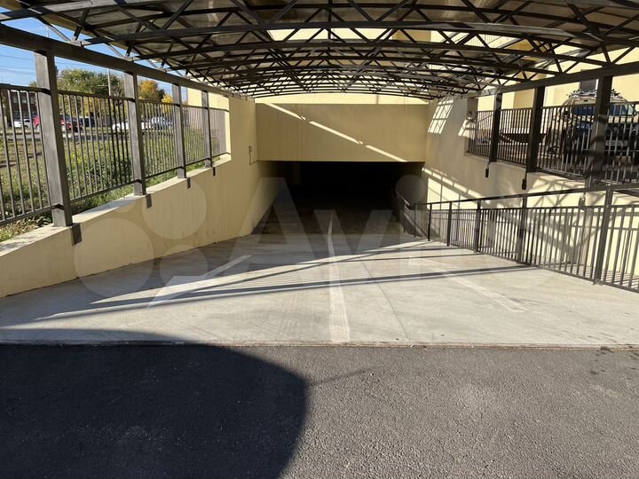 Машиноместо, 22 м²