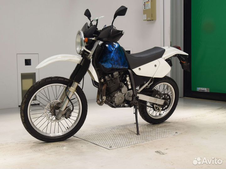 Suzuki Djebel250 XC