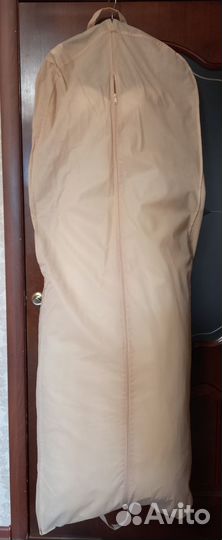 Свадебное платье 46 48 бу