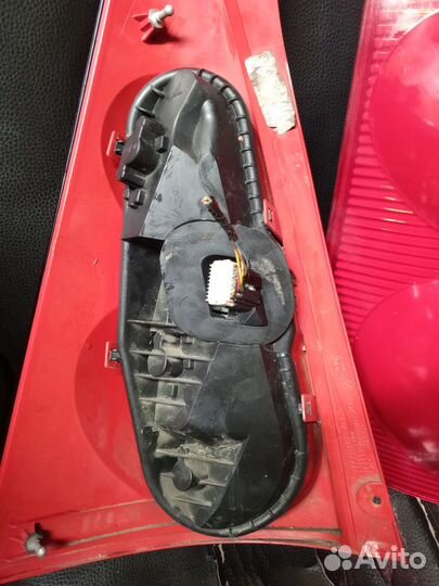 Плата заднего фонаря на Пежо 107 2007г