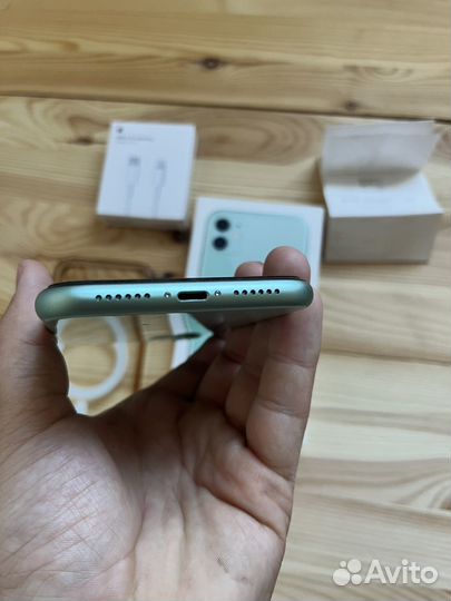 iPhone 11, 128 ГБ