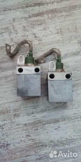 Тиристор т160